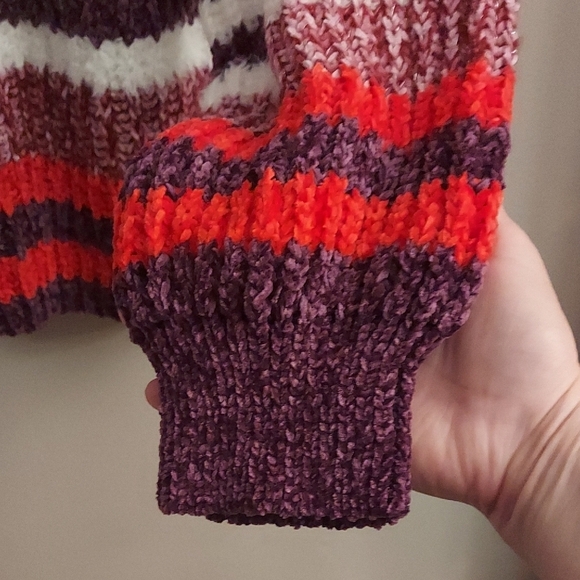 JOSEPH A Chunky Knit Striped V Neck Long Sleeve Button Down Cardigan Sweater - Picture 5 of 11